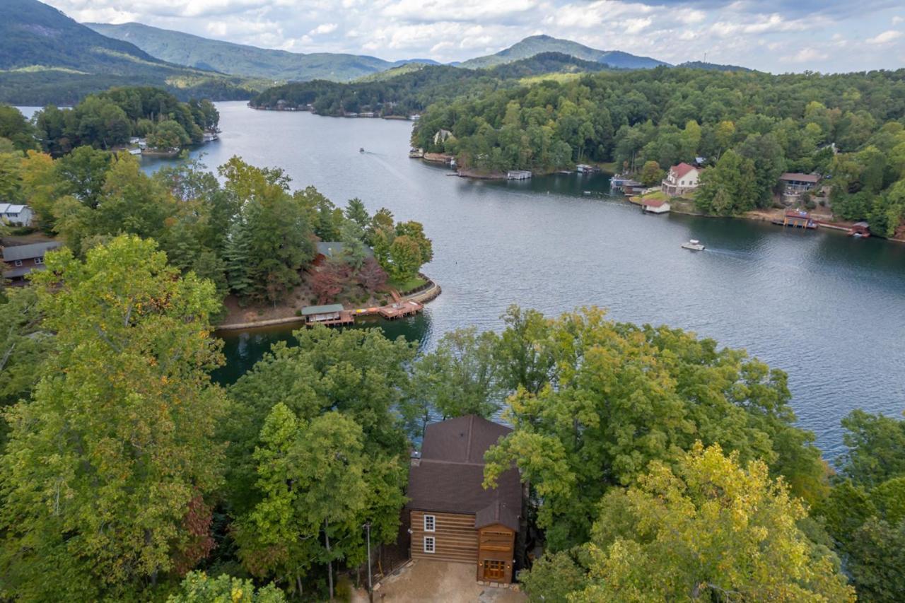 Russell'S Fort At White Oak Point: Historical Cabin On Lake Lure, Luxury, Direct Lake Access! Villa Exterior photo