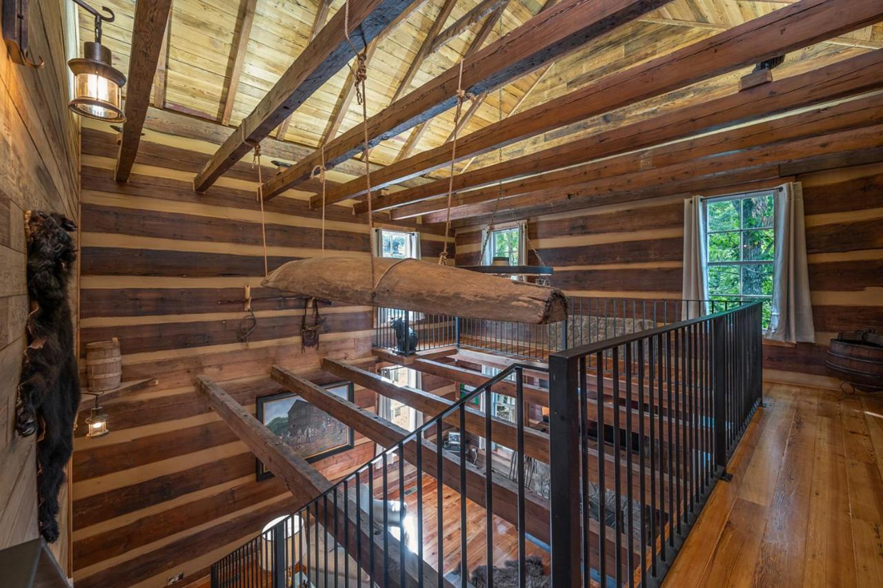 Russell'S Fort At White Oak Point: Historical Cabin On Lake Lure, Luxury, Direct Lake Access! Villa Exterior photo