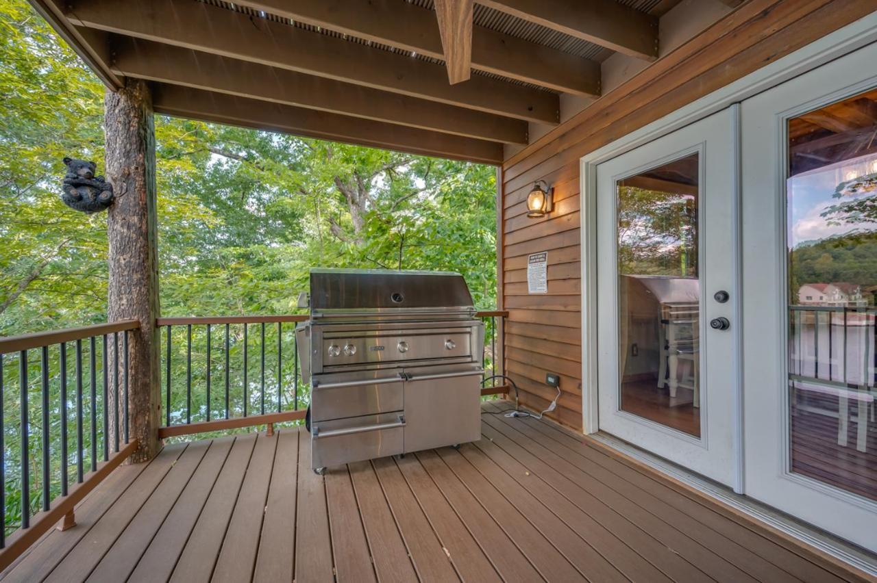 Russell'S Fort At White Oak Point: Historical Cabin On Lake Lure, Luxury, Direct Lake Access! Villa Exterior photo