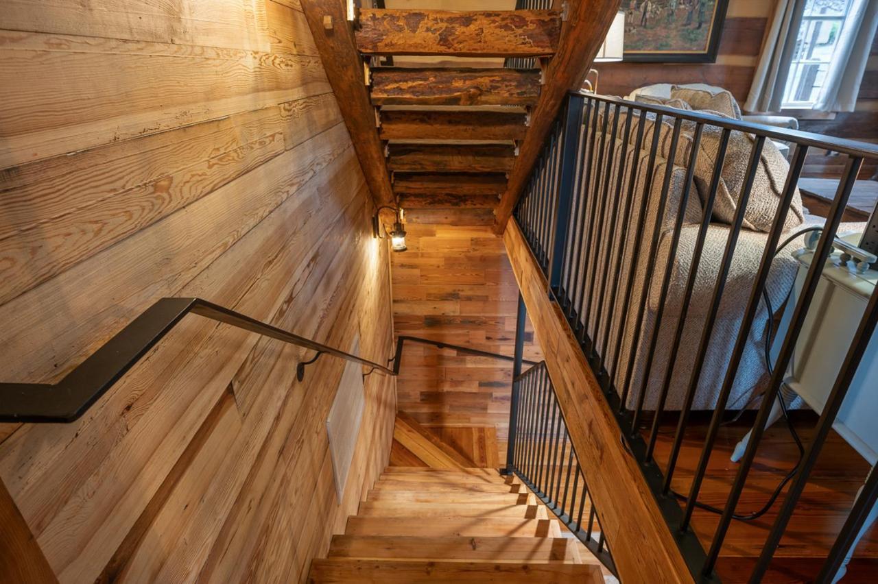 Russell'S Fort At White Oak Point: Historical Cabin On Lake Lure, Luxury, Direct Lake Access! Villa Exterior photo