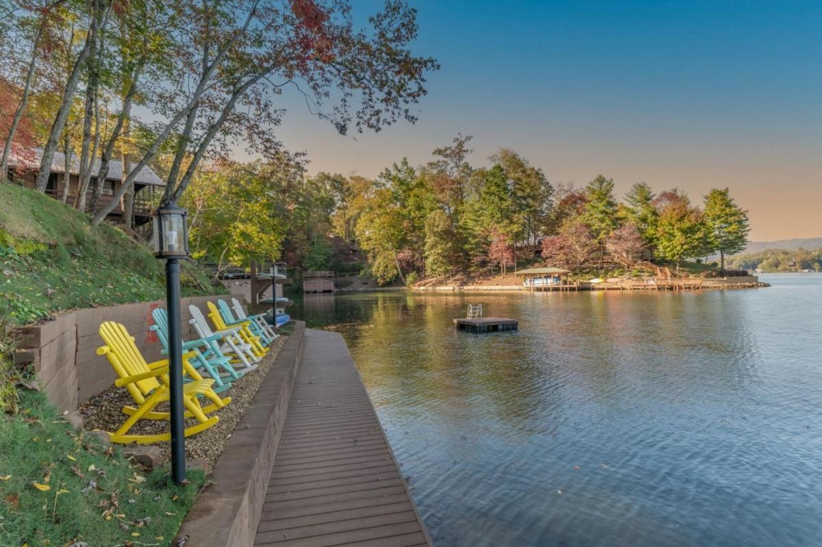 Russell'S Fort At White Oak Point: Historical Cabin On Lake Lure, Luxury, Direct Lake Access! Villa Exterior photo