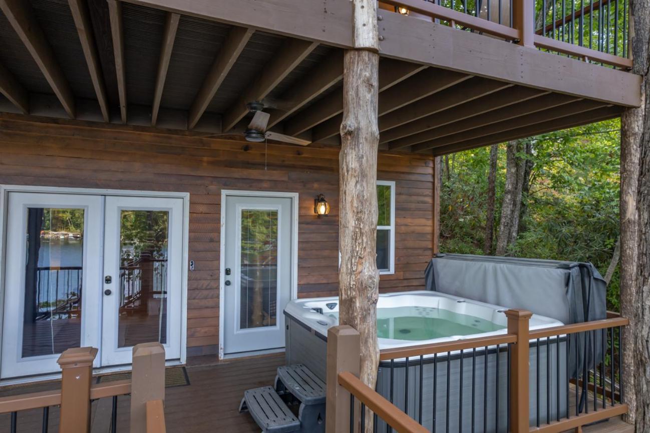 Russell'S Fort At White Oak Point: Historical Cabin On Lake Lure, Luxury, Direct Lake Access! Villa Exterior photo