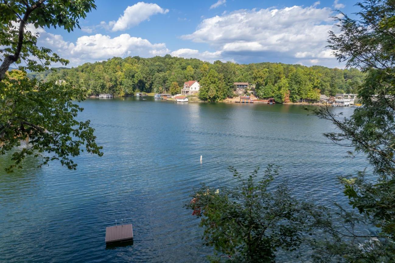 Russell'S Fort At White Oak Point: Historical Cabin On Lake Lure, Luxury, Direct Lake Access! Villa Exterior photo